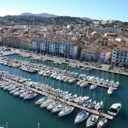 Grande Maison De Atypique Holiday home La Seyne-sur-Mer