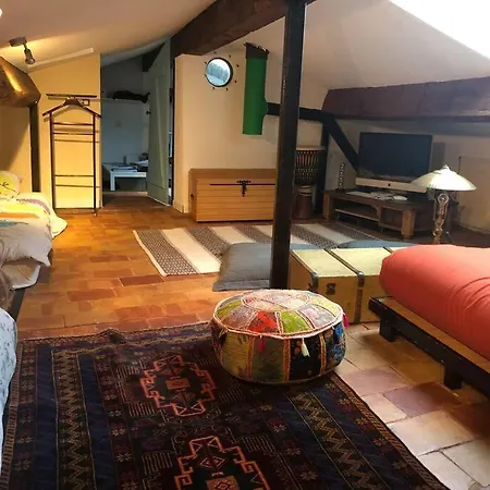 Grande Maison De Atypique Holiday home *